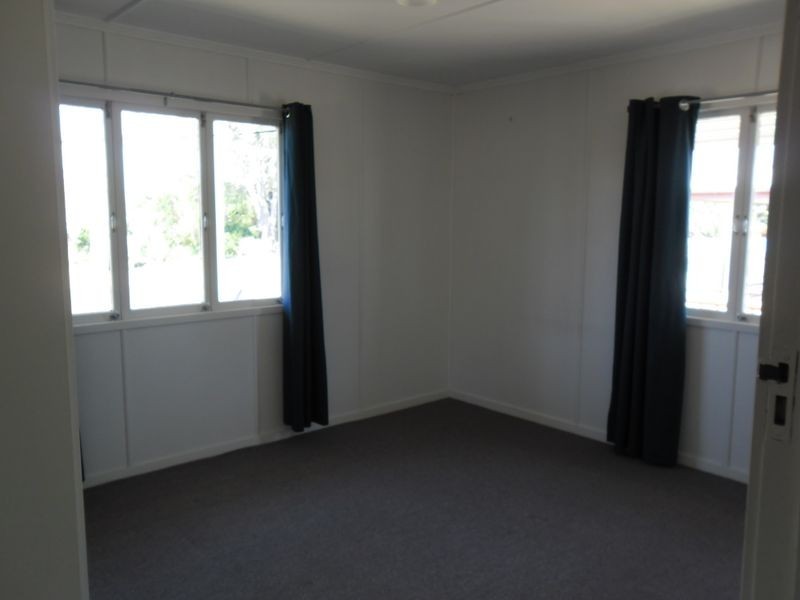 4 Goessling Street, Kingaroy QLD 4610