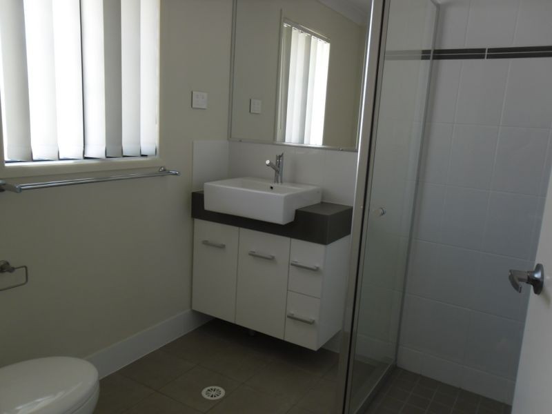 86 Windsor Circle, Kingaroy QLD 4610