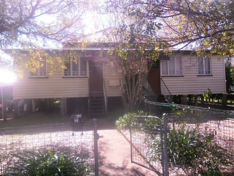 2/222 Haly Street, Kingaroy QLD 4610