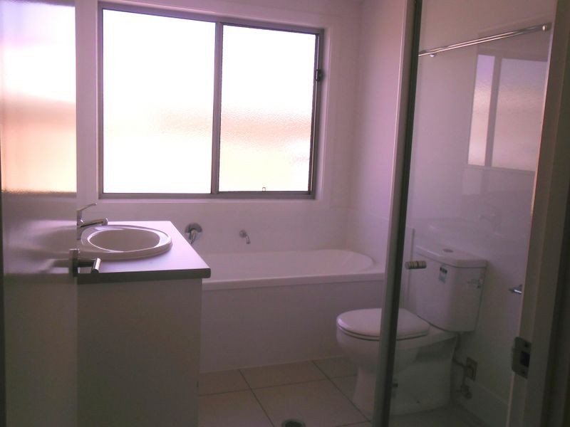 14 Casuarina Drive, Kingaroy QLD 4610