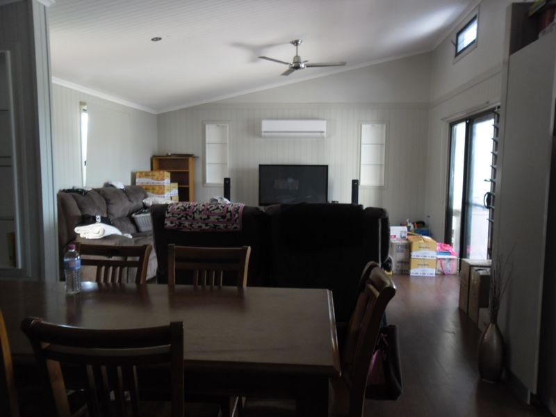 32 Frangipani Drive, Kingaroy QLD 4610