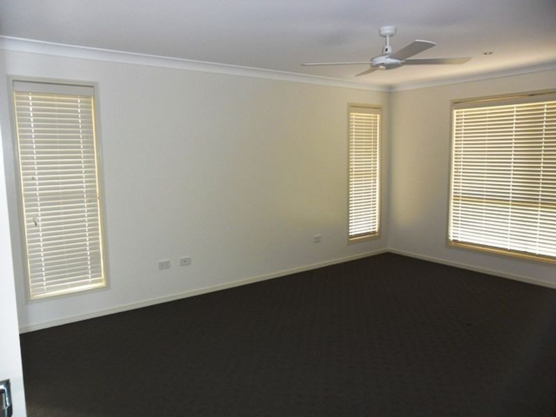 25 – 27 Lorikeet Circuit, Kingaroy QLD 4610
