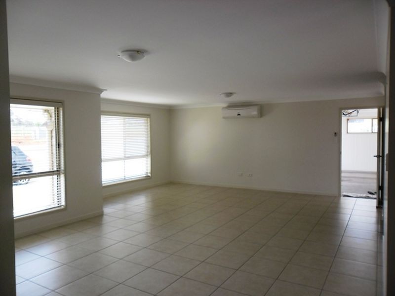 25 – 27 Lorikeet Circuit, Kingaroy QLD 4610