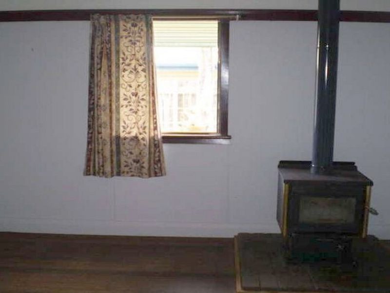 1 Clark Close, Kingaroy QLD 4610