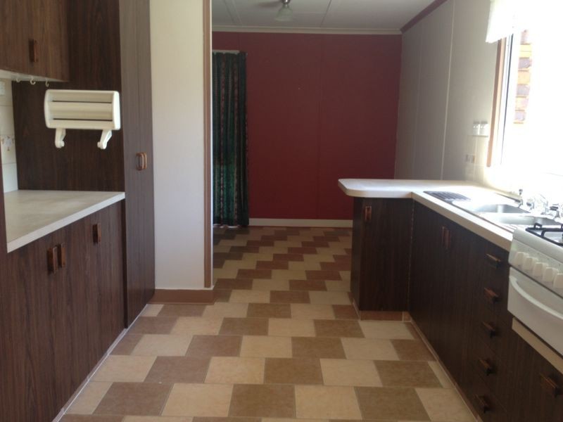 13(a) Booth, Kingaroy QLD 4610