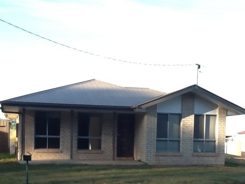 18 King Street, Memerambi QLD 4610