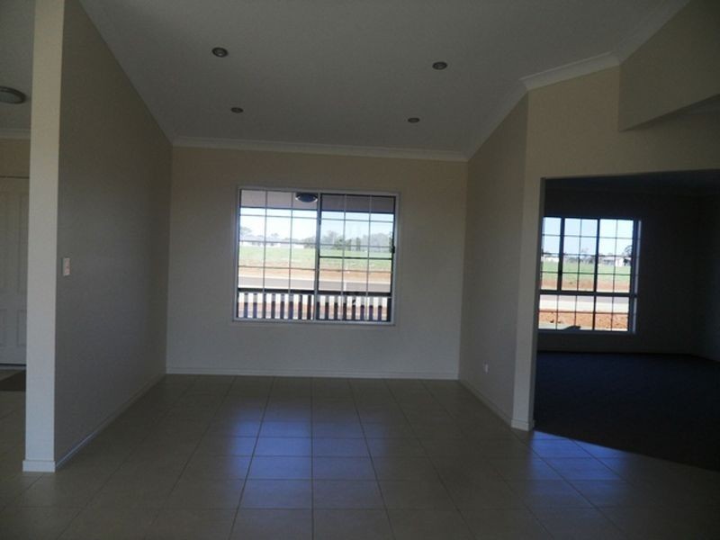 98-100 Rosella Parade, Kingaroy QLD 4610