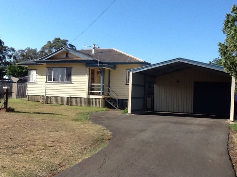 40 James Street, Kingaroy QLD 4610