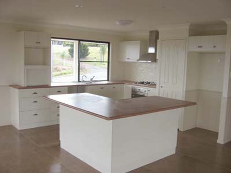 2 Sonaree Drive, Kingaroy QLD 4610