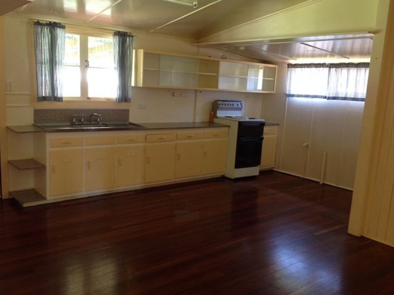 7 River Road, Kingaroy QLD 4610