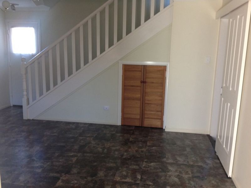 2/277 Haly Street, Kingaroy QLD 4610