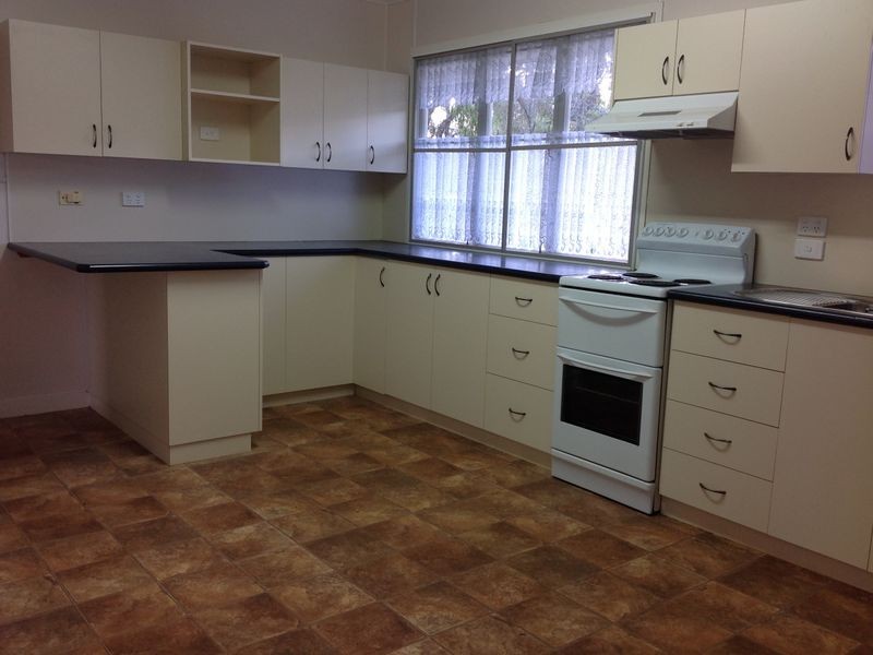 6 Murphy Street, Kingaroy QLD 4610