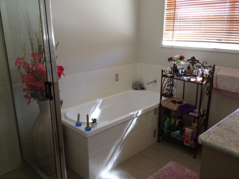 4 Daisy Court, Kingaroy QLD 4610