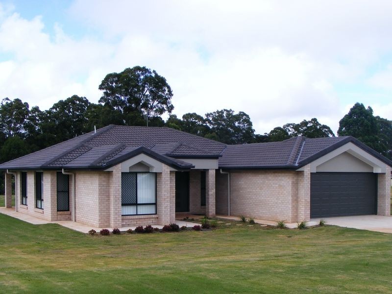 190-192 Premier Drive, Kingaroy QLD 4610