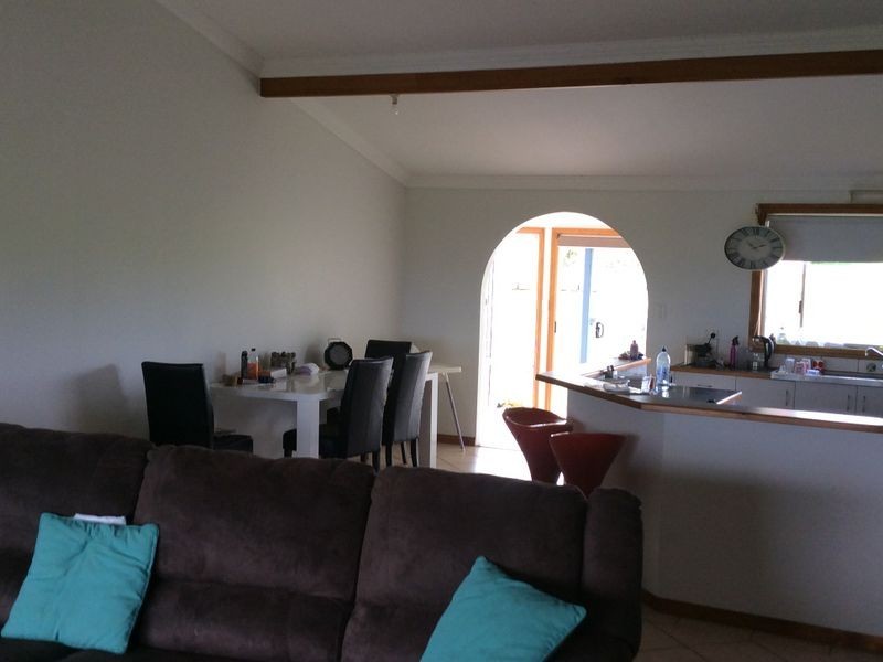 42 Hicken Way, Nanango QLD 4615