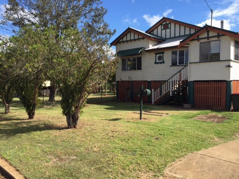 35 Belle Street, Kingaroy QLD 4610