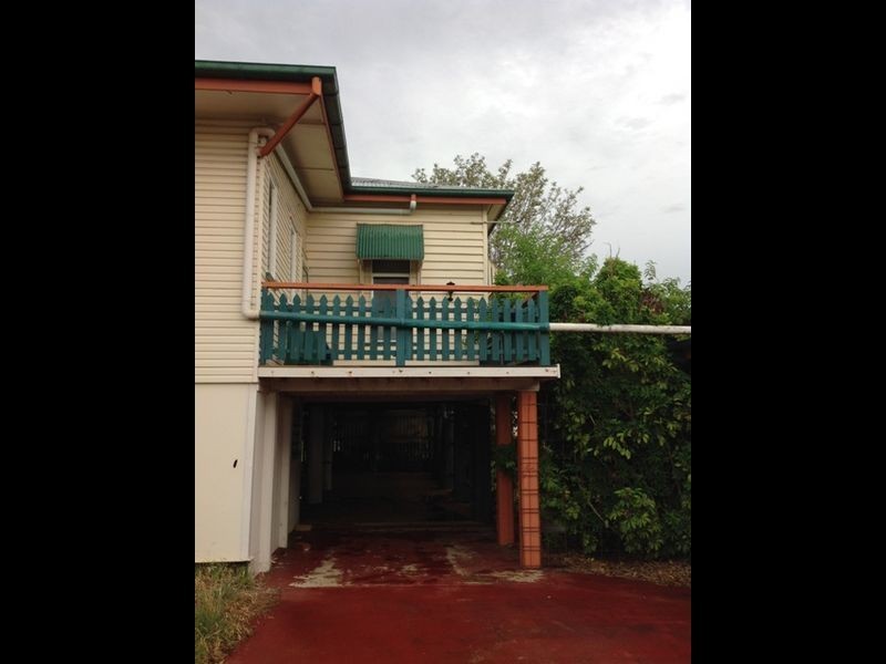 35 Belle Street, Kingaroy QLD 4610
