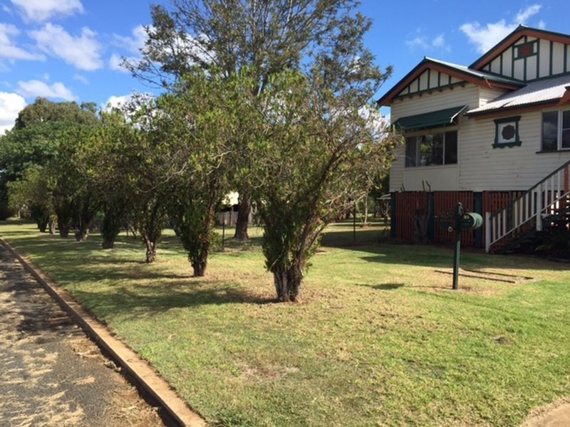 35 Belle Street, Kingaroy QLD 4610