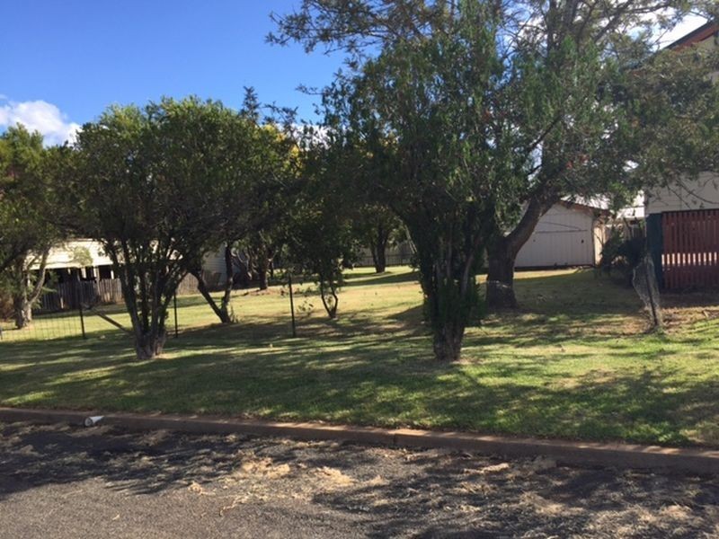 35 Belle Street, Kingaroy QLD 4610