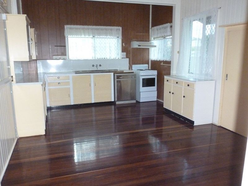 38 First Avenue, Kingaroy QLD 4610