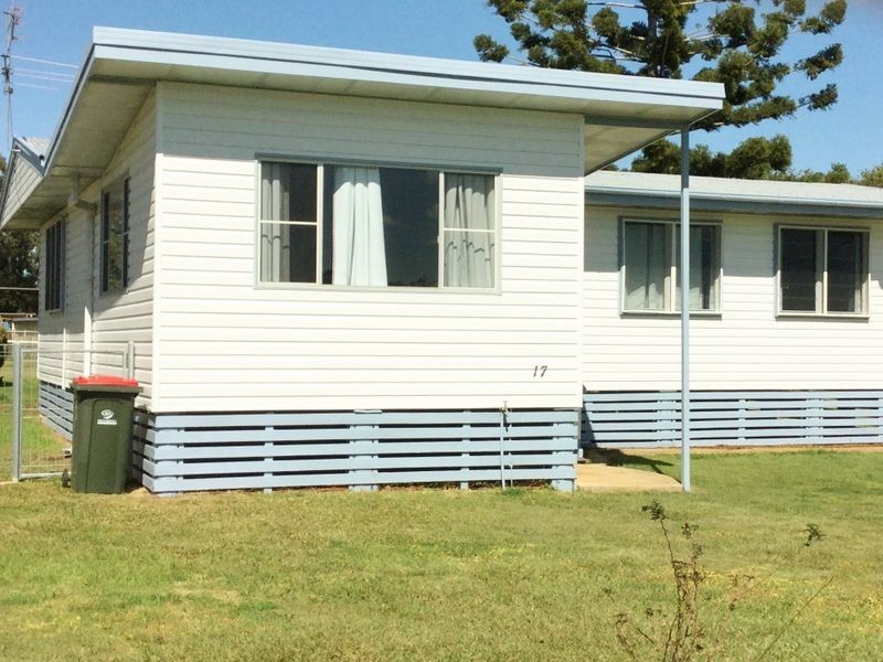 17 Earl Street, Kingaroy QLD 4610