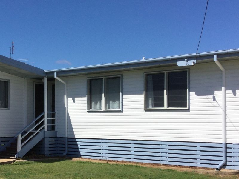 17 Earl Street, Kingaroy QLD 4610