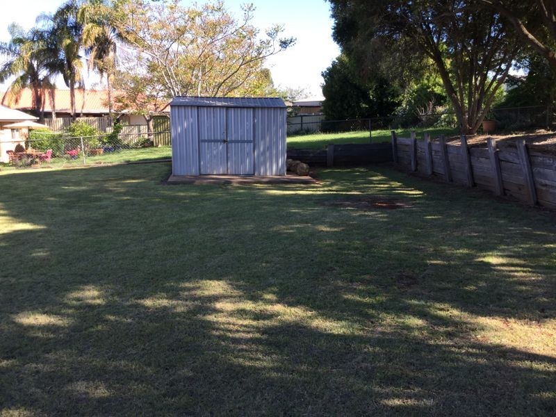 7 Windsor Circle, Kingaroy QLD 4610