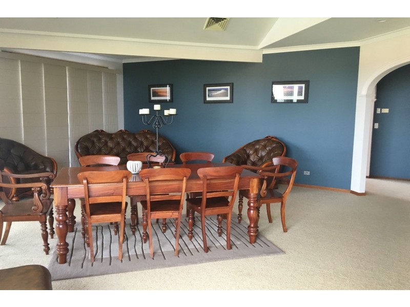 2-4 Freeman Court, Kingaroy QLD 4610