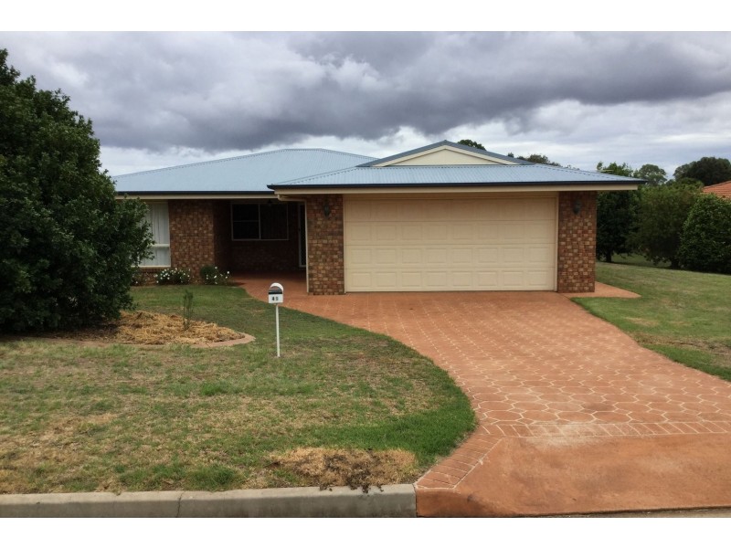 49 Cowie Drive, Kingaroy QLD 4610