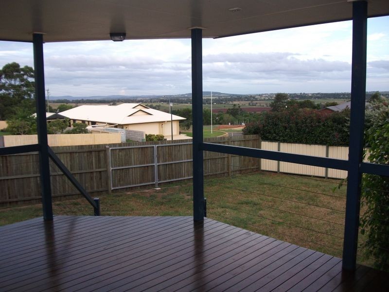 1 Wattle Street, Kingaroy QLD 4610