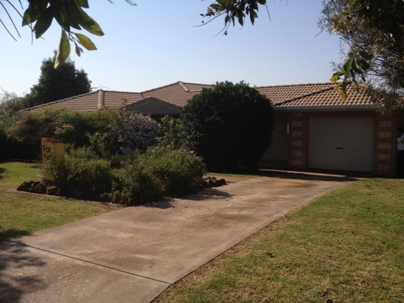 38 Murray Parade, Kingaroy QLD 4610