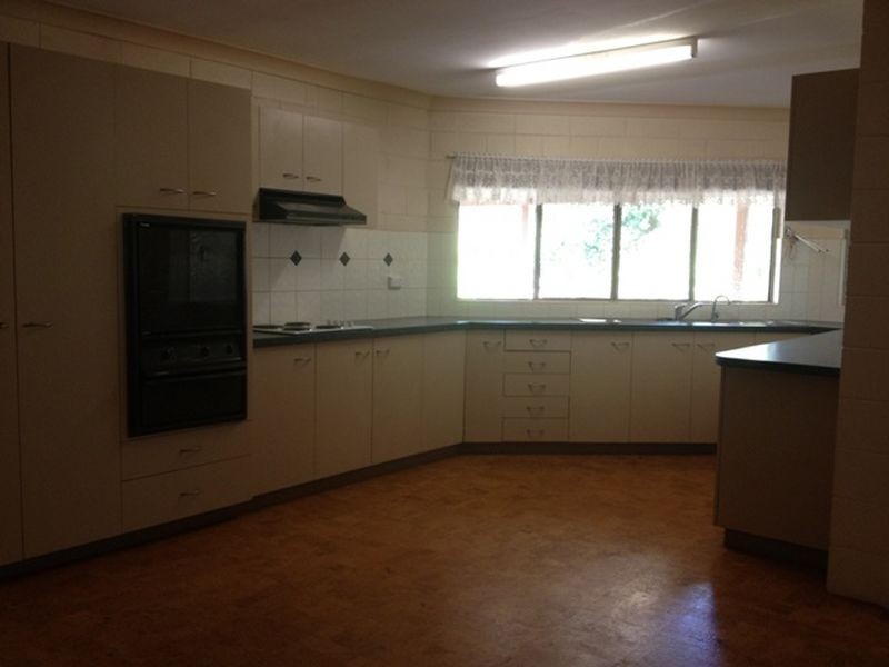 38 Murray Parade, Kingaroy QLD 4610