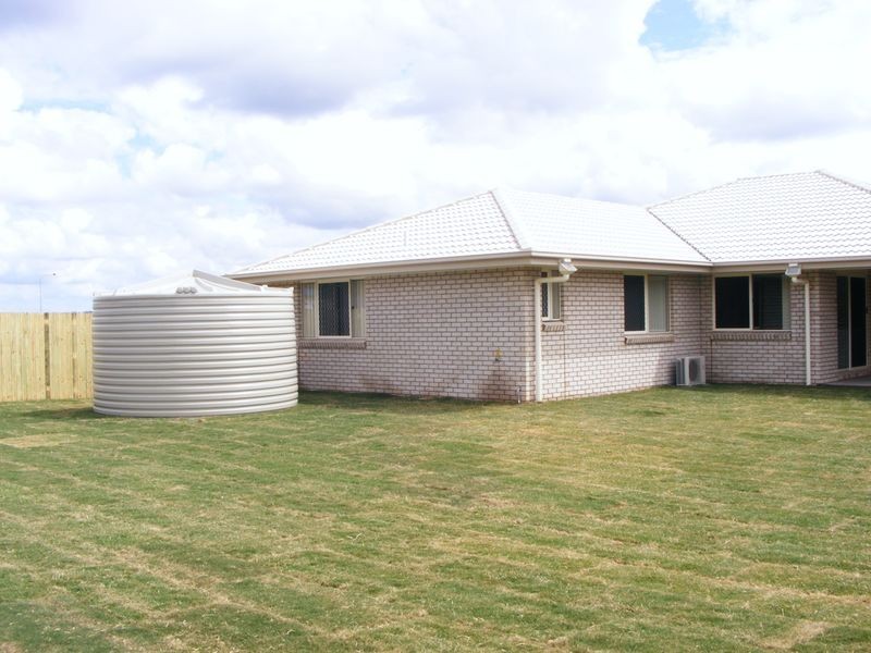 23 Oasis Drive, Kingaroy QLD 4610
