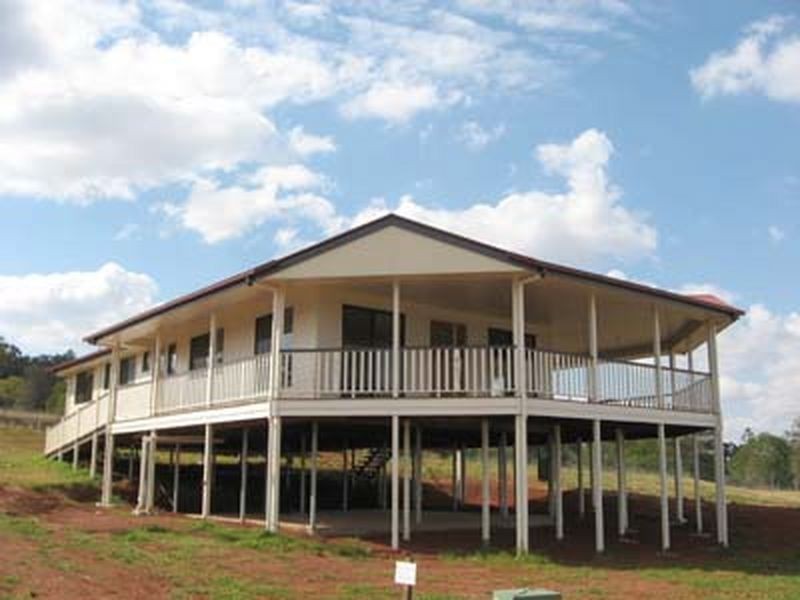 2 Sonaree Drive, Kingaroy QLD 4610