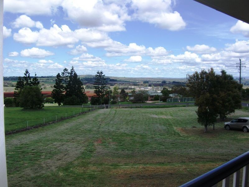 2 Sonaree Drive, Kingaroy QLD 4610