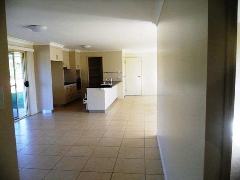 5-7 Lorikeet Circuit, Kingaroy QLD 4610