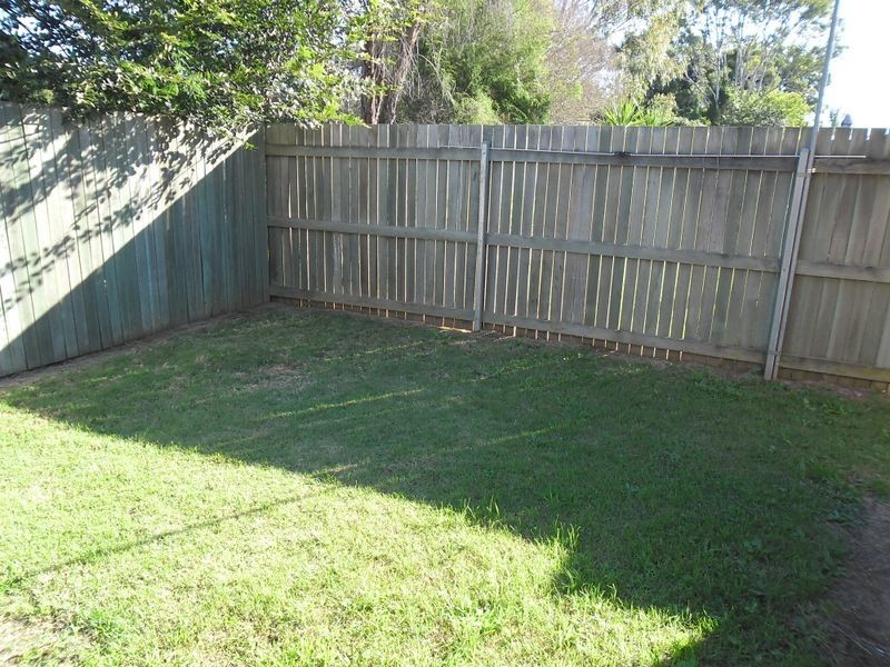 2/23 Martin Place, Kingaroy QLD 4610