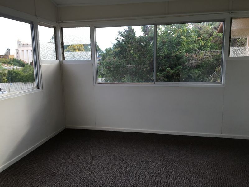 10 Gooyong Street, Kingaroy QLD 4610