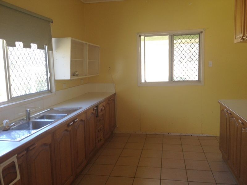 384 Nanango Brooklands Road, Nanango QLD 4615