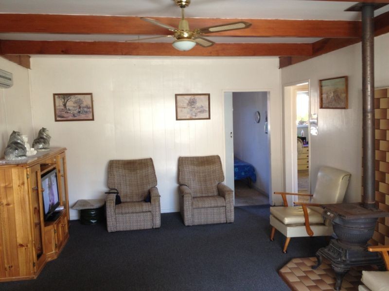 68 Walter Road, Kingaroy QLD 4610