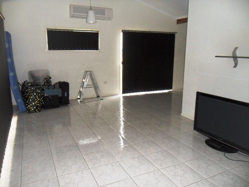 20 Windsor Circle, Kingaroy QLD 4610