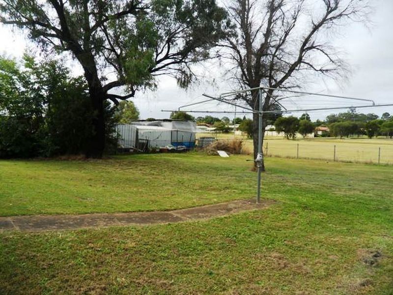 20 Windsor Circle, Kingaroy QLD 4610
