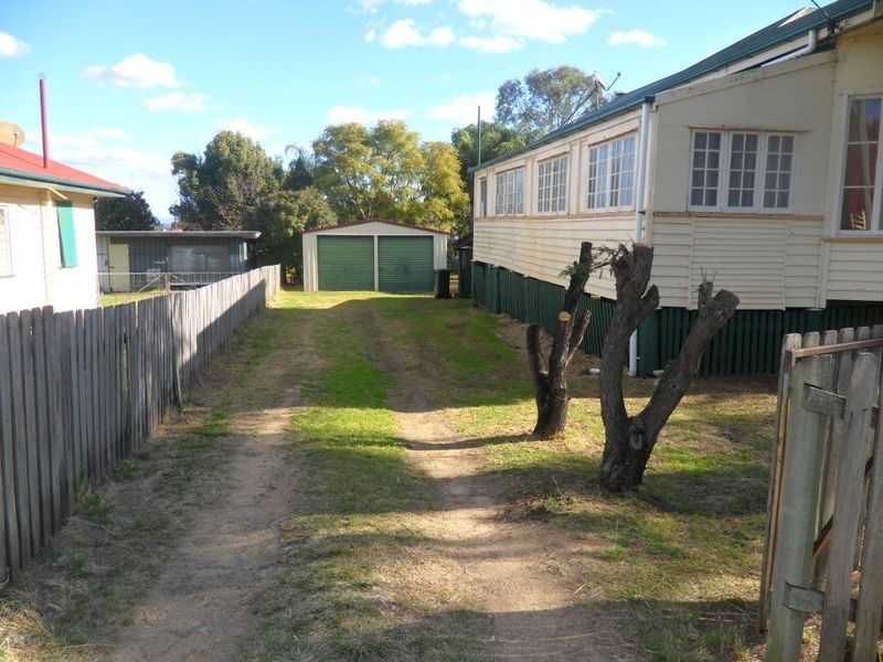 37 Albert Street, Kingaroy QLD 4610