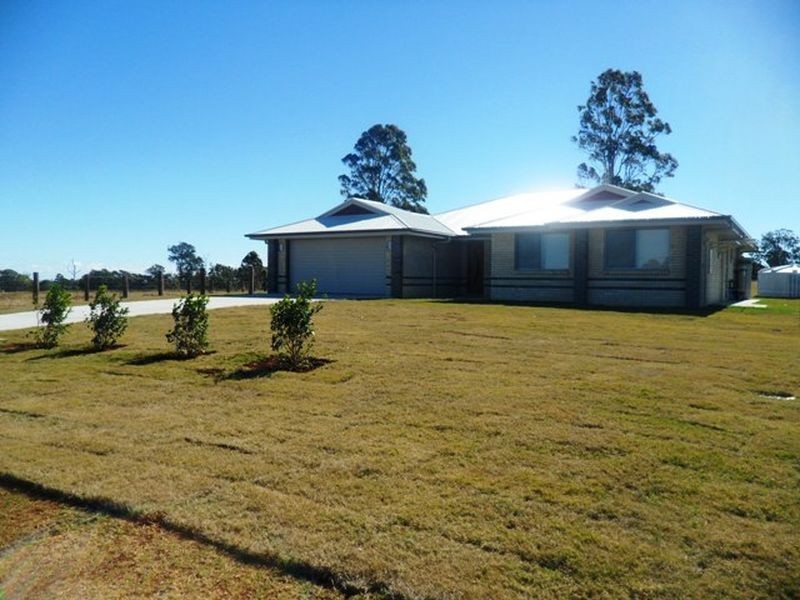 90-92 Rosella Parade, Kingaroy QLD 4610