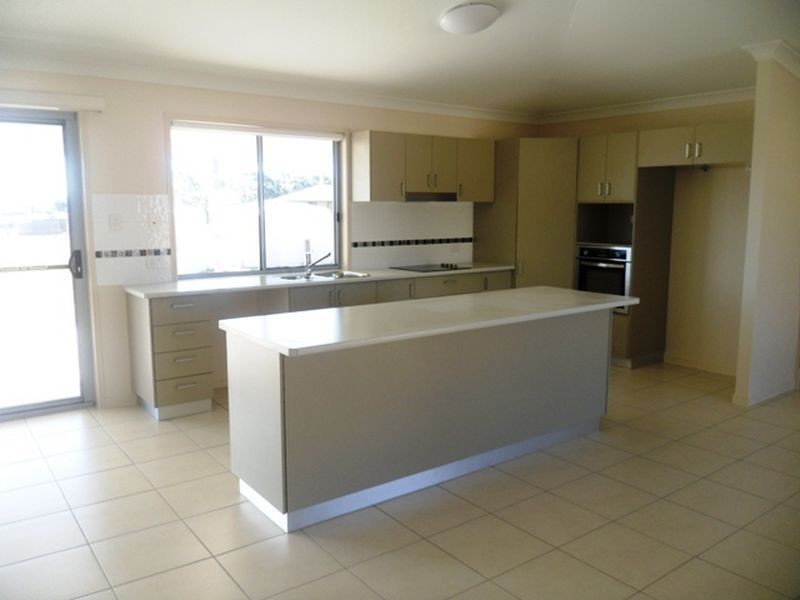 2-4 Diamond Circuit, Kingaroy QLD 4610