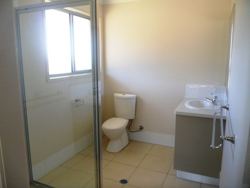 2-4 Diamond Circuit, Kingaroy QLD 4610