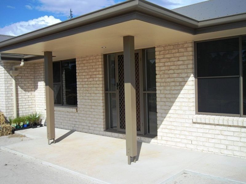 34-36 Lorikeet Circuit, Kingaroy QLD 4610