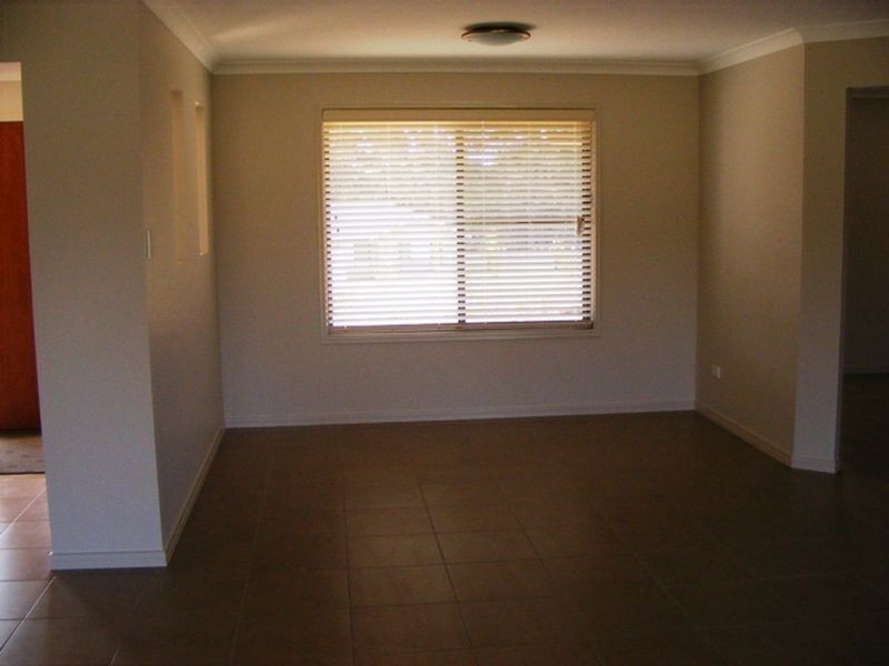 34-36 Lorikeet Circuit, Kingaroy QLD 4610