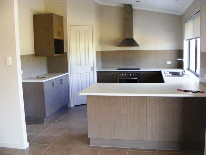 34-36 Lorikeet Circuit, Kingaroy QLD 4610