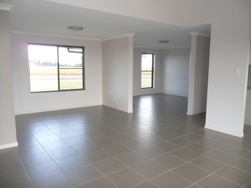 102-104 Rosella Parade, Kingaroy QLD 4610
